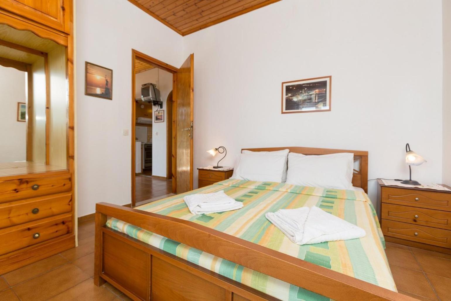Dolphin Villa 1 Porto Ozias Buitenkant foto